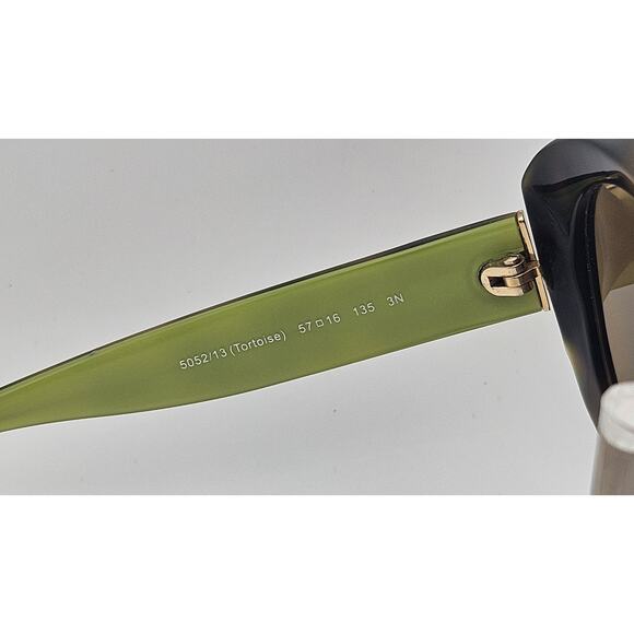 Coach HC8002 Victoria Sunglasses Frames Only Tortoiseshell Green 57-16-135 K7
